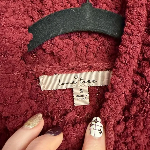 Love Tree Maroon Textured Hooded Sweater - Picture 3 of 3
